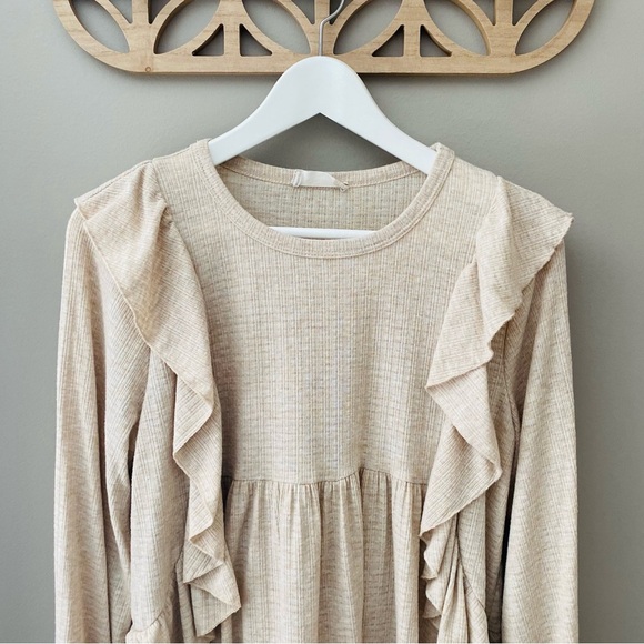 Altar'd State Long Sleeve Top Tan Sz Small - Picture 2 of 11